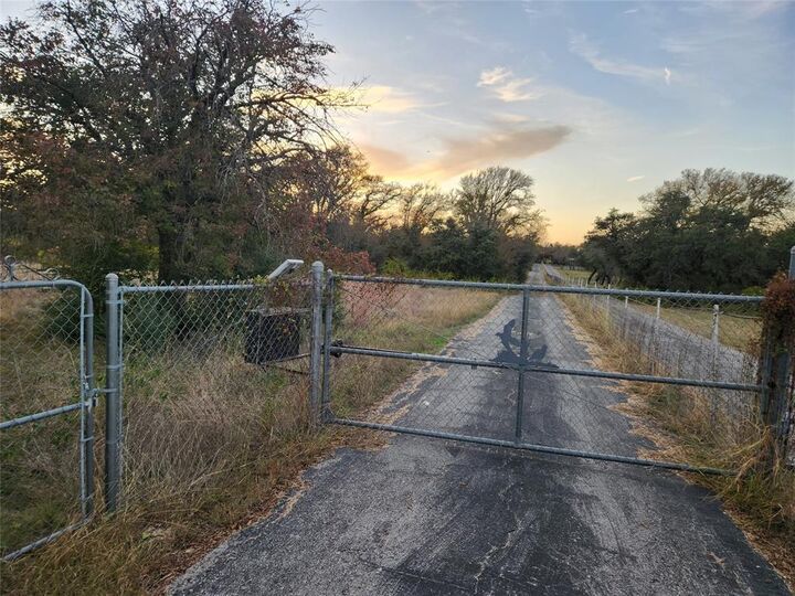 Property Photo: 9349 Dickson Road TX 76179