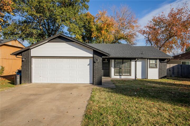 207 Jonathan Drive  Bentonville AR 72712 photo