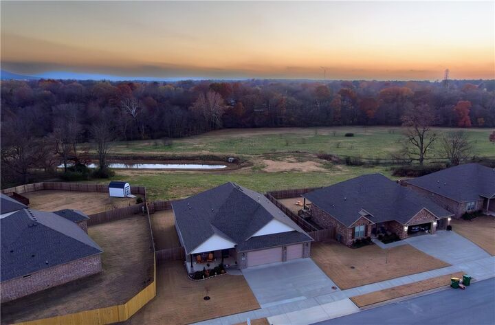 Property Photo: 115 W Pitts Street AR 72730