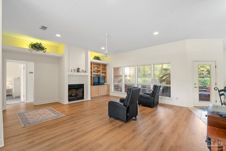 Property Photo:  3306 Prestwick Dr  FL 32571 