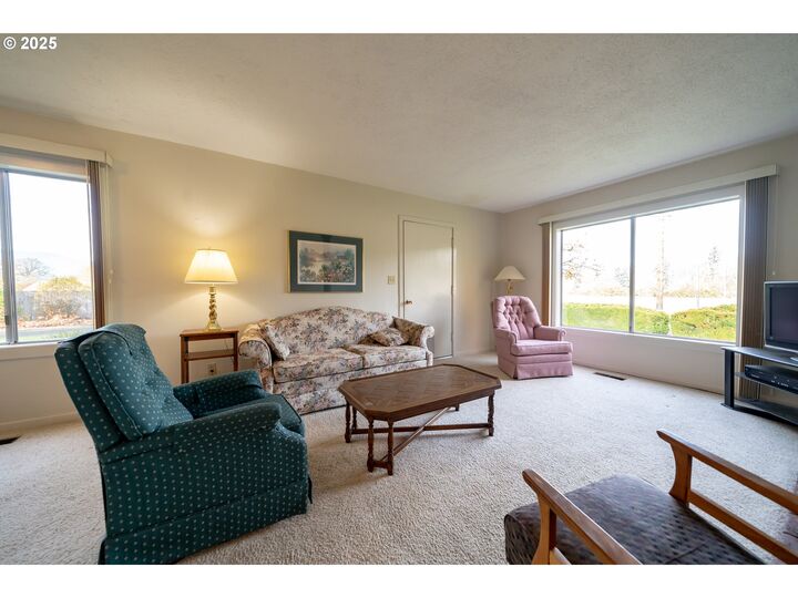 Property Photo:  46280 Lyons Mill City Dr  OR 97358 