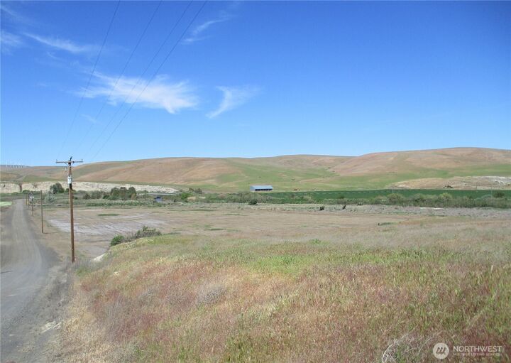 Property Photo: 1838 Byerley Road WA 99360