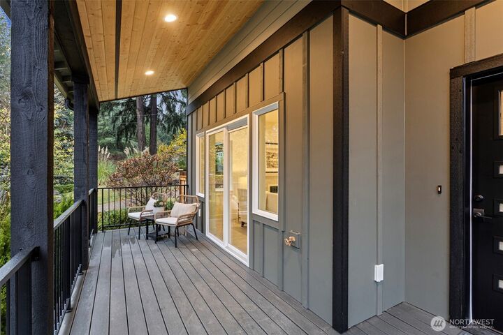 Property Photo:  11222  115th Place NE  WA 98033 