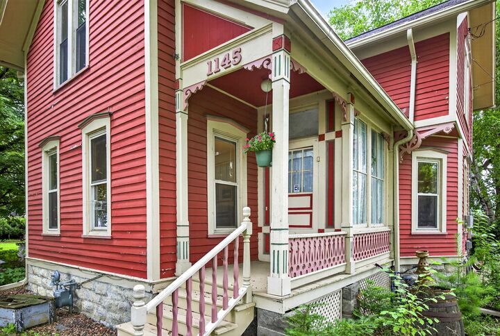 Property Photo: 1145 Elmwood Avenue WI 54901-3521