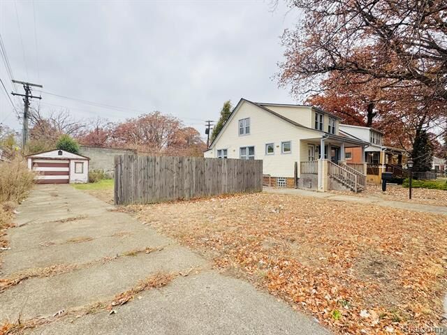 Property Photo: 207 Farmdale Street MI 48220