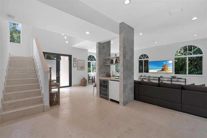 Property Photo:  5801 SW 35th St  FL 33155 