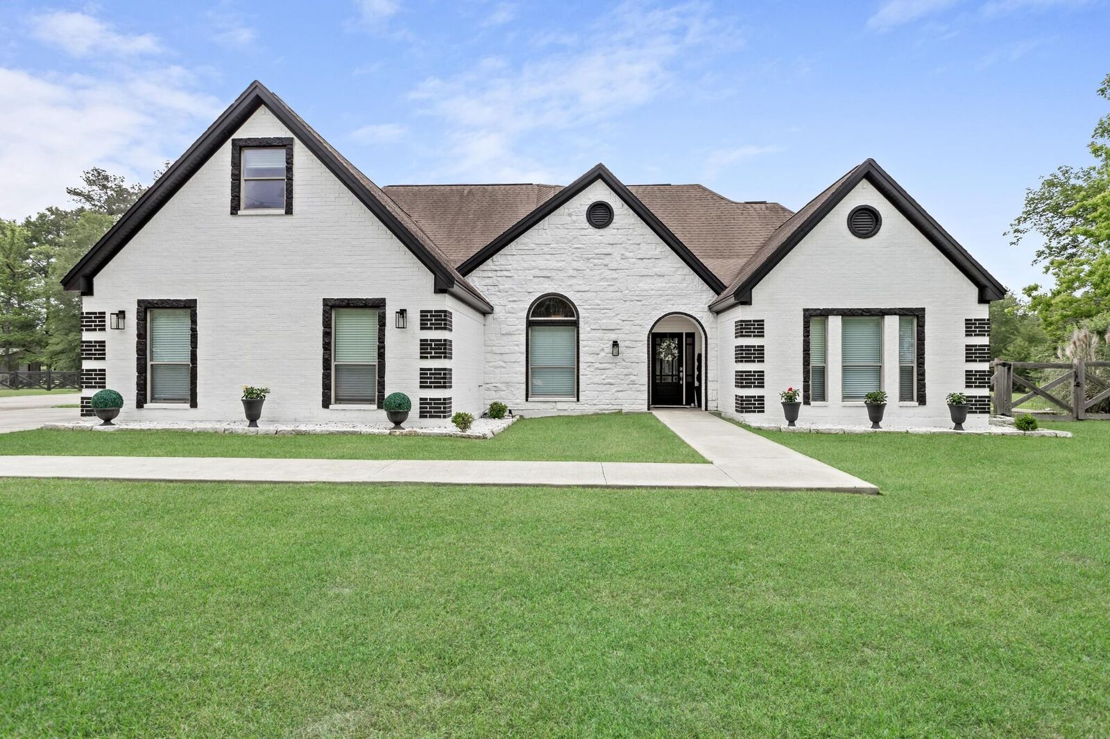Property Photo:  9010 Terry Estates  TX 77630 