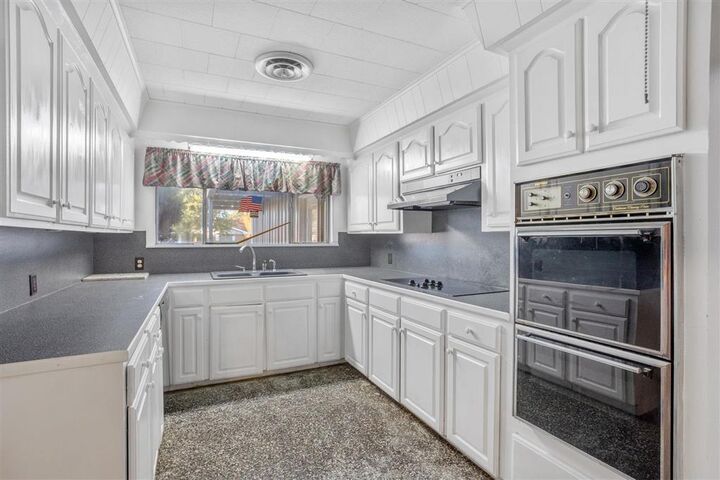 Property Photo:  3030 Weil Dr Drive  LA 70663 