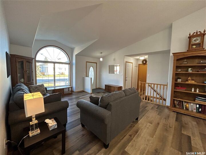 Photo de la propriété:  713 9th Street  SK S0K 2A0 