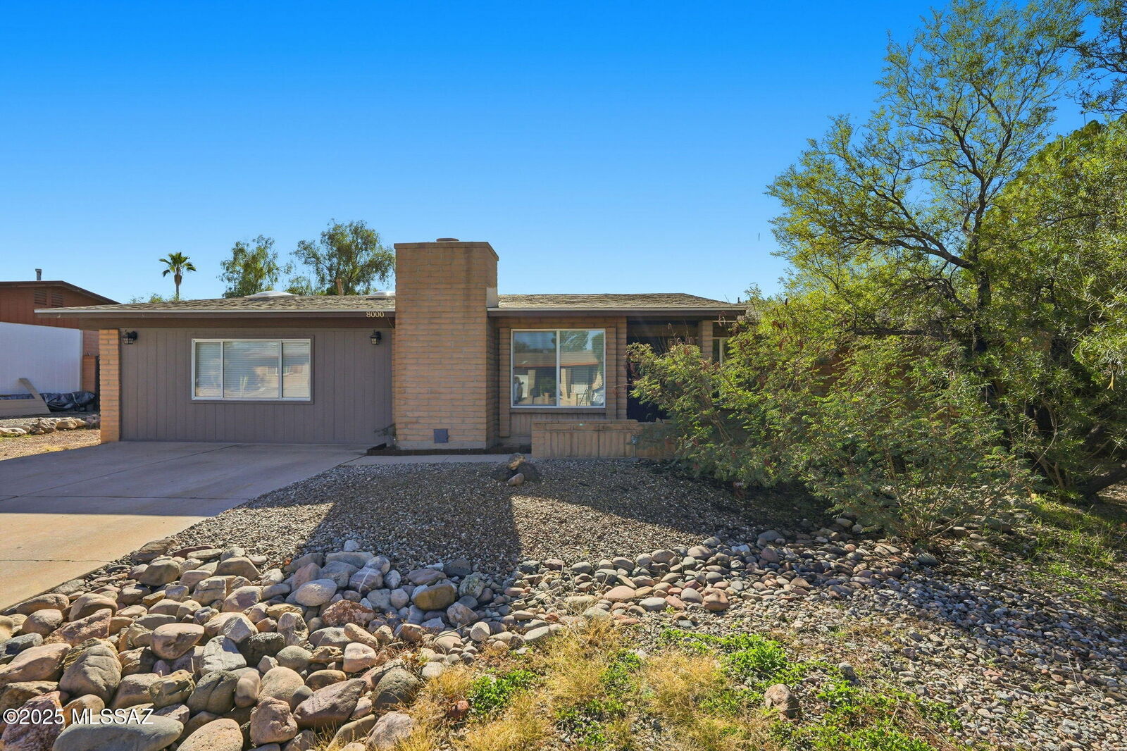 Property Photo: 8000 E Tulip Tree Street AZ 85730