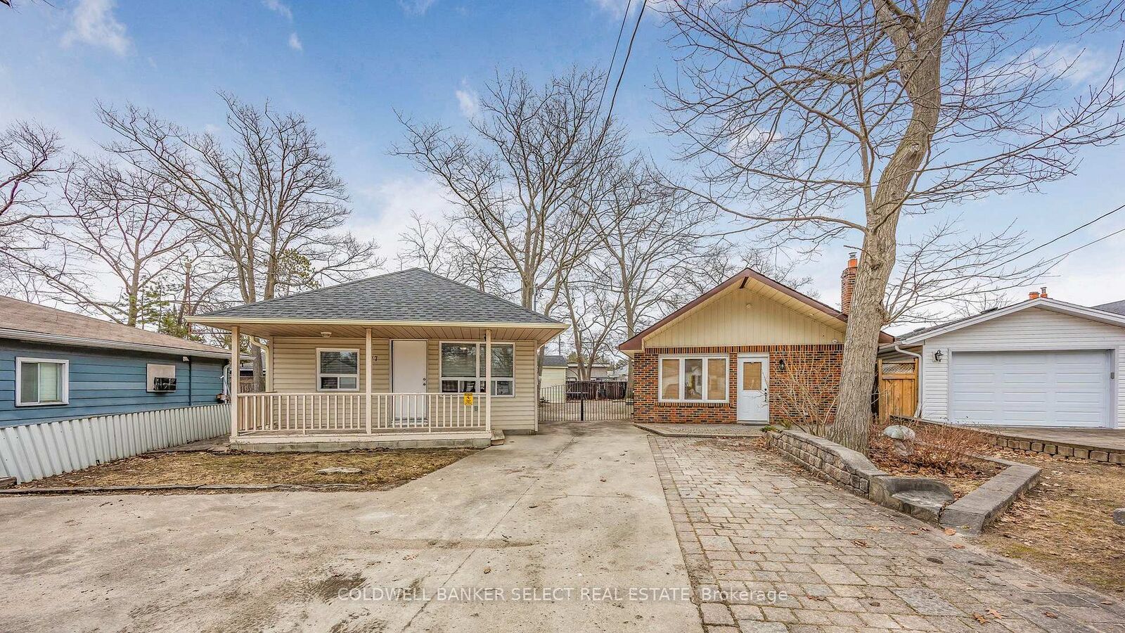 Photo de la propriété: 77 &Amp 79 Baker Street ON L9Z 2G7