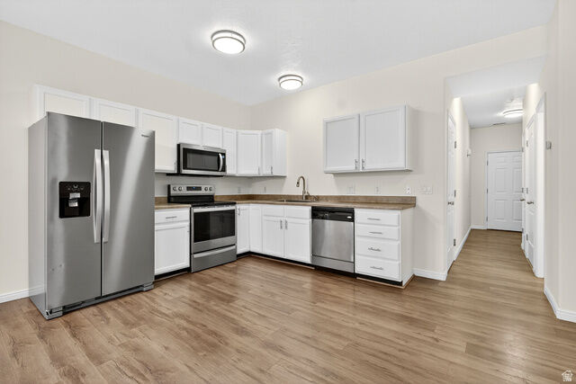 Property Photo:  2403 S Black Ct  UT 84119 