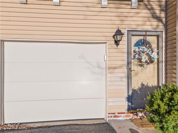 Property Photo: 173 Scott Lane PA 15367