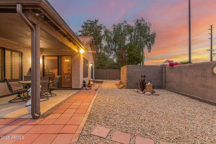 Property Photo: 1350 W Seascape Drive AZ 85233
