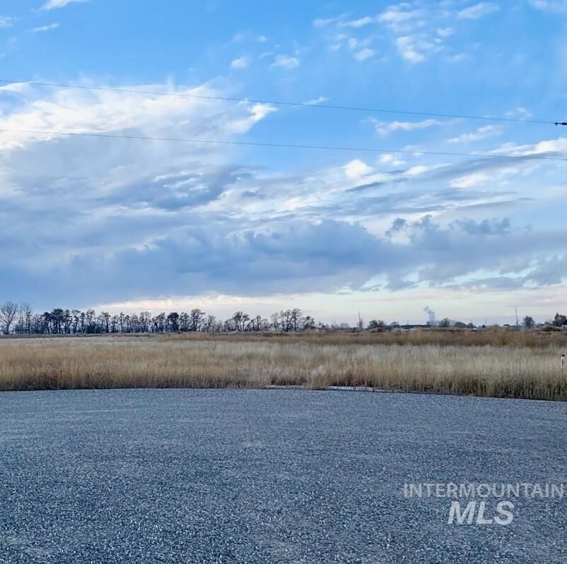 Property Photo:  278 S 224 Ln W  ID 83350 