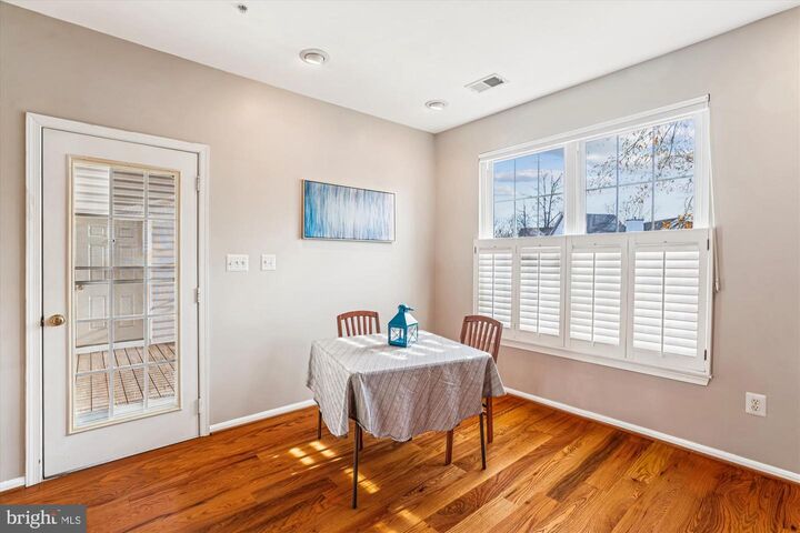 Property Photo: 15610 Everglade Lane E202 MD 20716