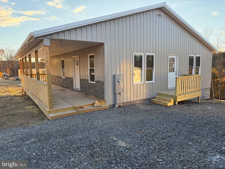 Property Photo: 215 Grand View Dr WV 26726