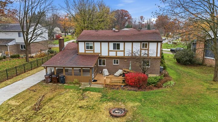 Property Photo: 10681 Creeknoll Court OH 45242