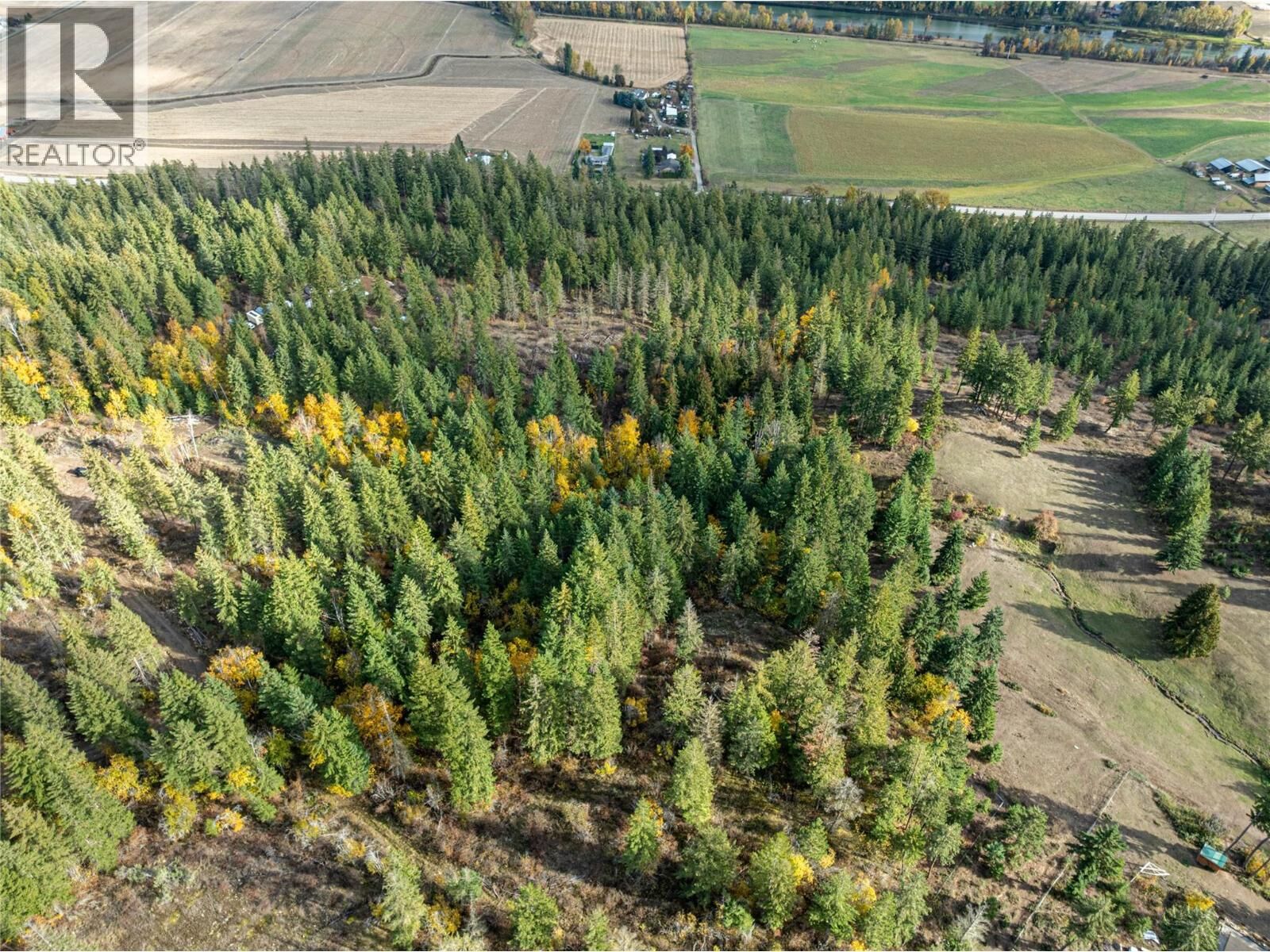 Property Photo:  150 Crossridge Road  BC V0E 1V3 