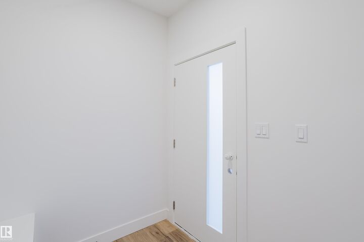 Property Photo:  49 Renwyck Place  AB T7X 4E1 