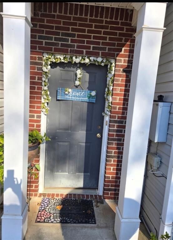 Property Photo: 175 Chastain Way GA 30263