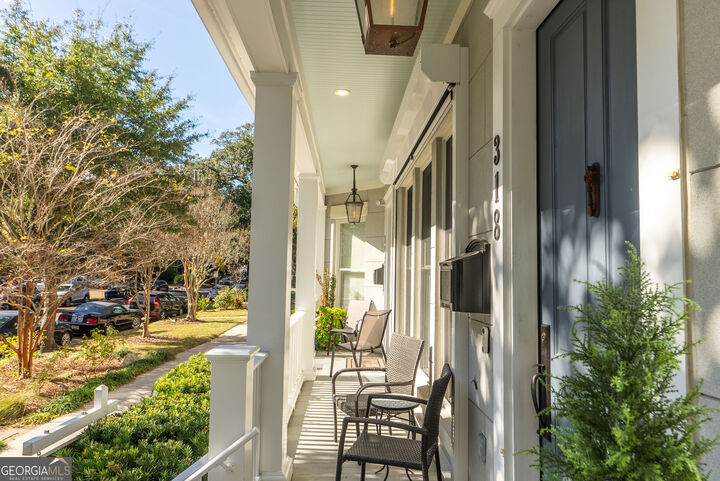 Property Photo: 318 E Hall Street GA 31401