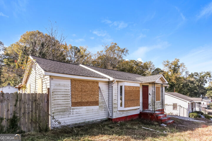 Property Photo:  2186 Tiger Flowers Drive NW  GA 30314 