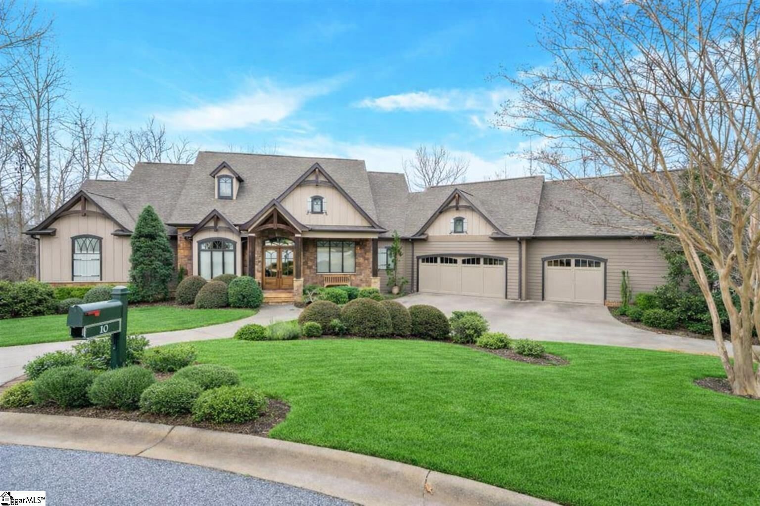 Property Photo:  10 Kellers Gate Court  SC 29673 