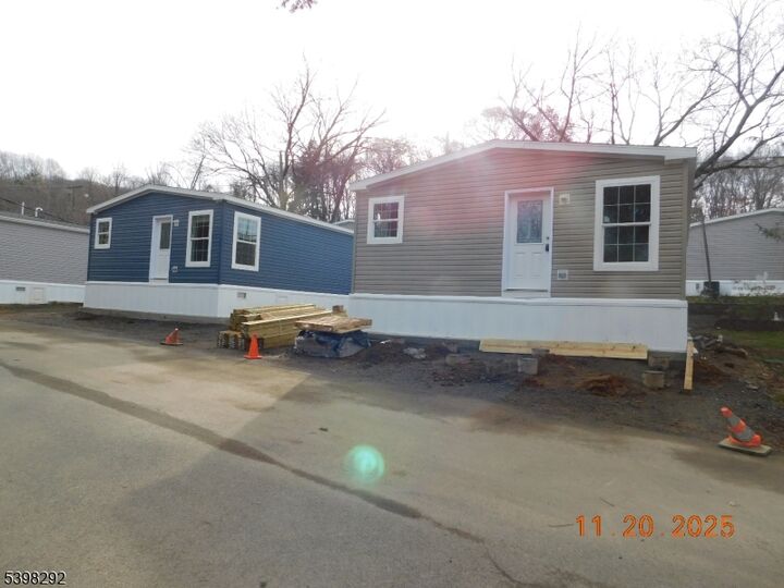 Property Photo:  9 Front Street  NJ 07863 