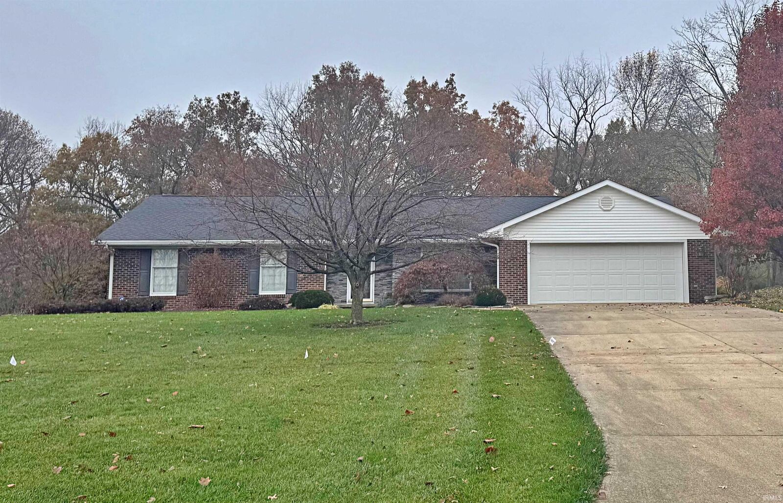 Property Photo:  2410 Glennwood Drive  IN 47501 