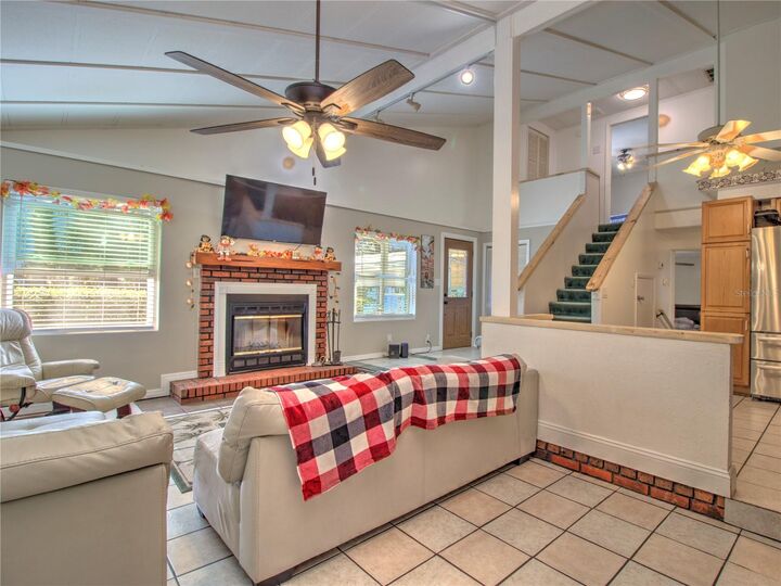 Property Photo:  14925 NE 149th Lane  FL 32134 