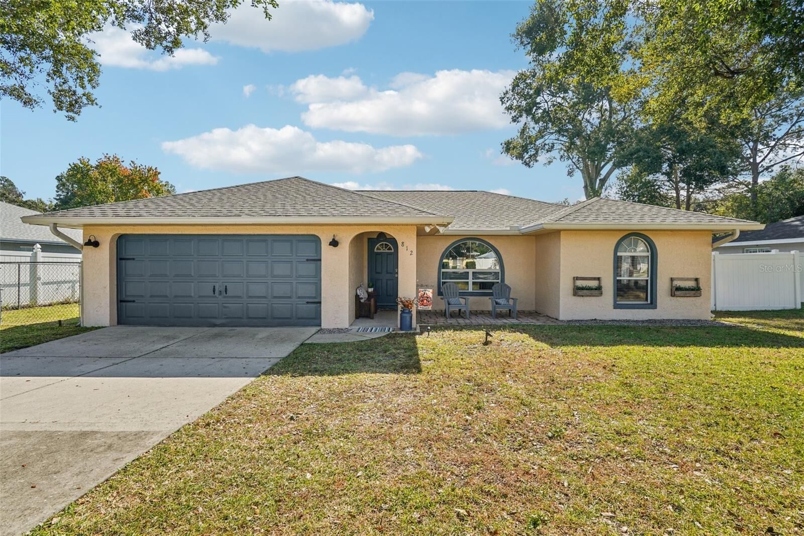 Property Photo: 812 Ridge Avenue FL 34785
