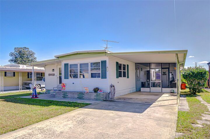 Property Photo: 35132 Zephyr Shores Drive FL 33541