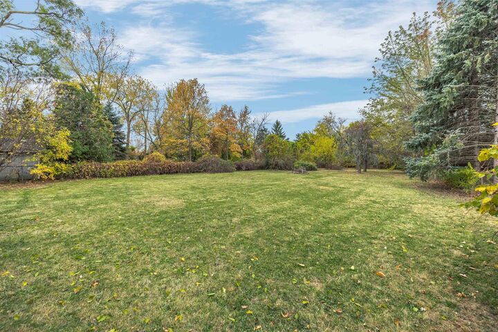 Property Photo:  30675 Tennessee Street  MI 48066 