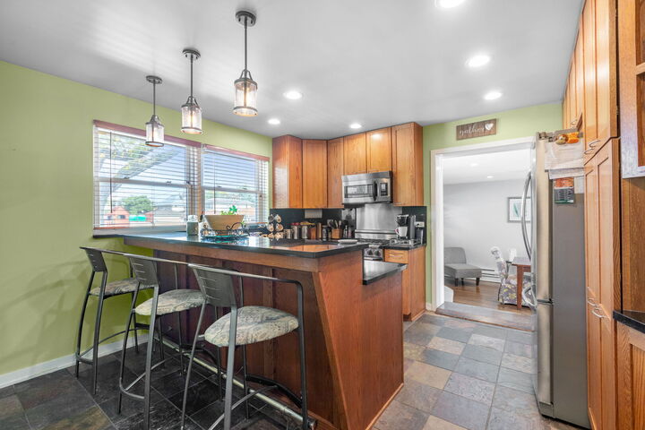 Property Photo:  1445 Morgan Avenue  IL 60526 