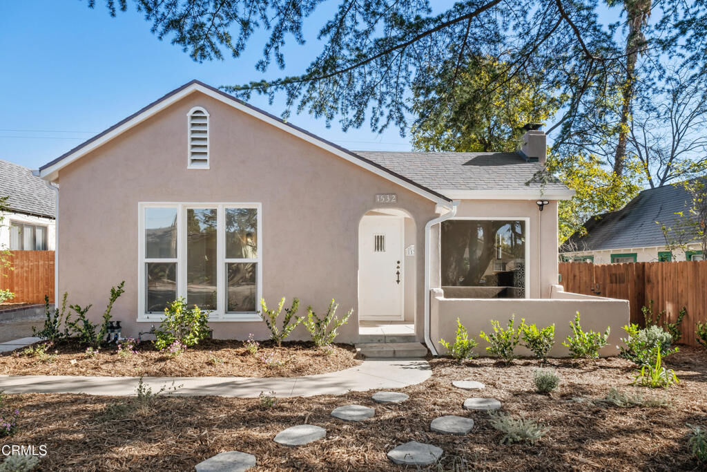 Property Photo: 1532 Sinaloa CA 91104
