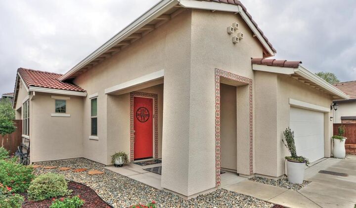 Property Photo: 1559 Haydin Place CA 95762