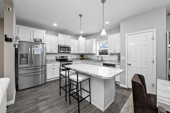 Property Photo:  1804 Patton Drive  KY 41048 