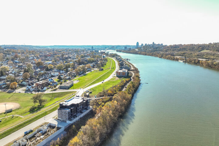 Property Photo:  745 Manhattan Boulevard  KY 41074 