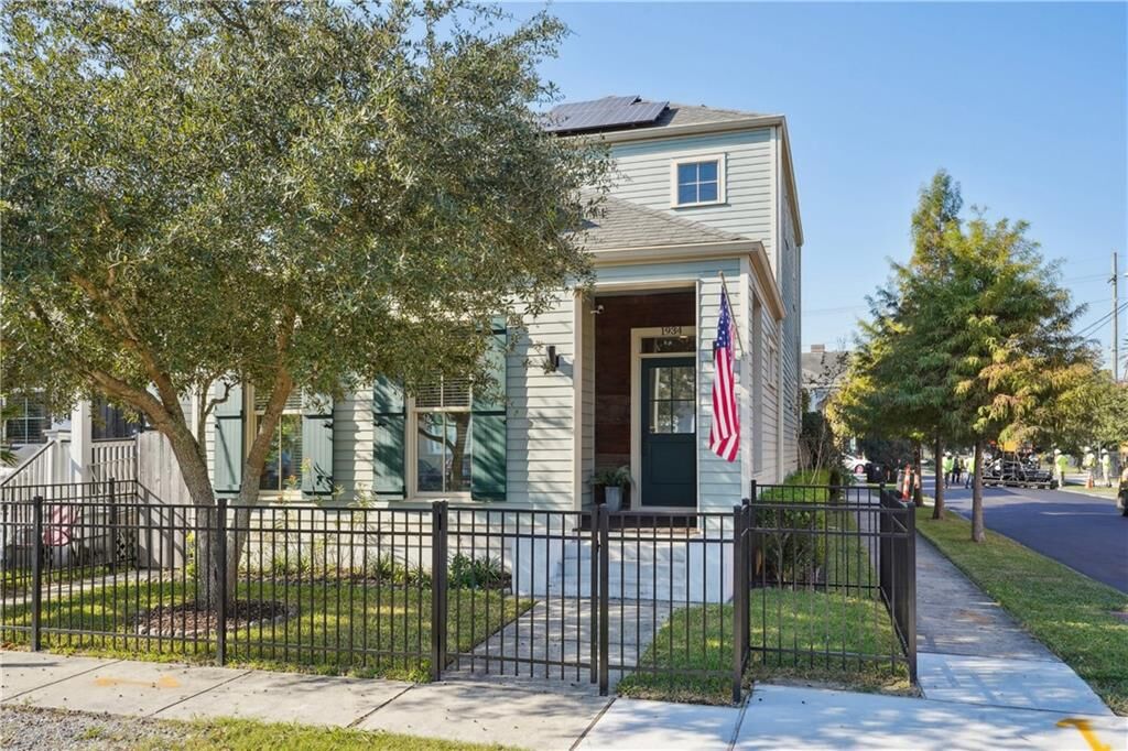 Property Photo: 1934 Foucher Street LA 70115