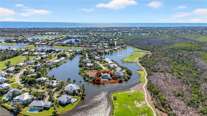 Property Photo:  1433 Sanderling Cir  FL 33957 