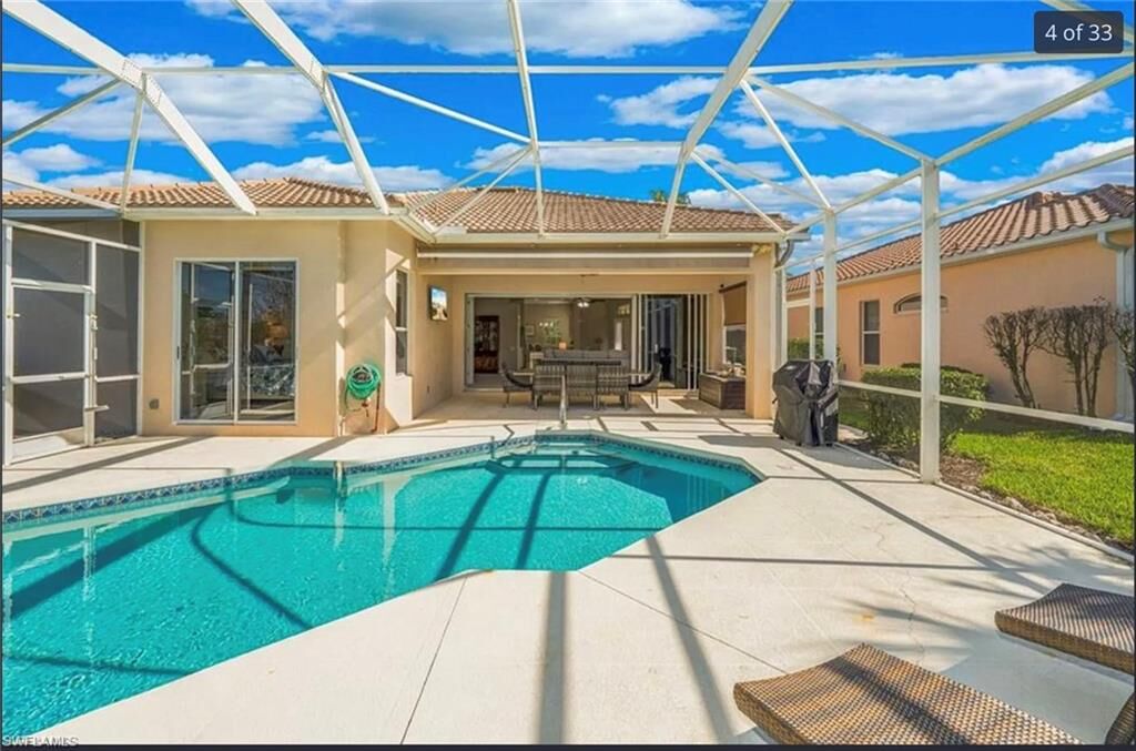 Property Photo:  8661 Gleneagle Way  FL 34120 