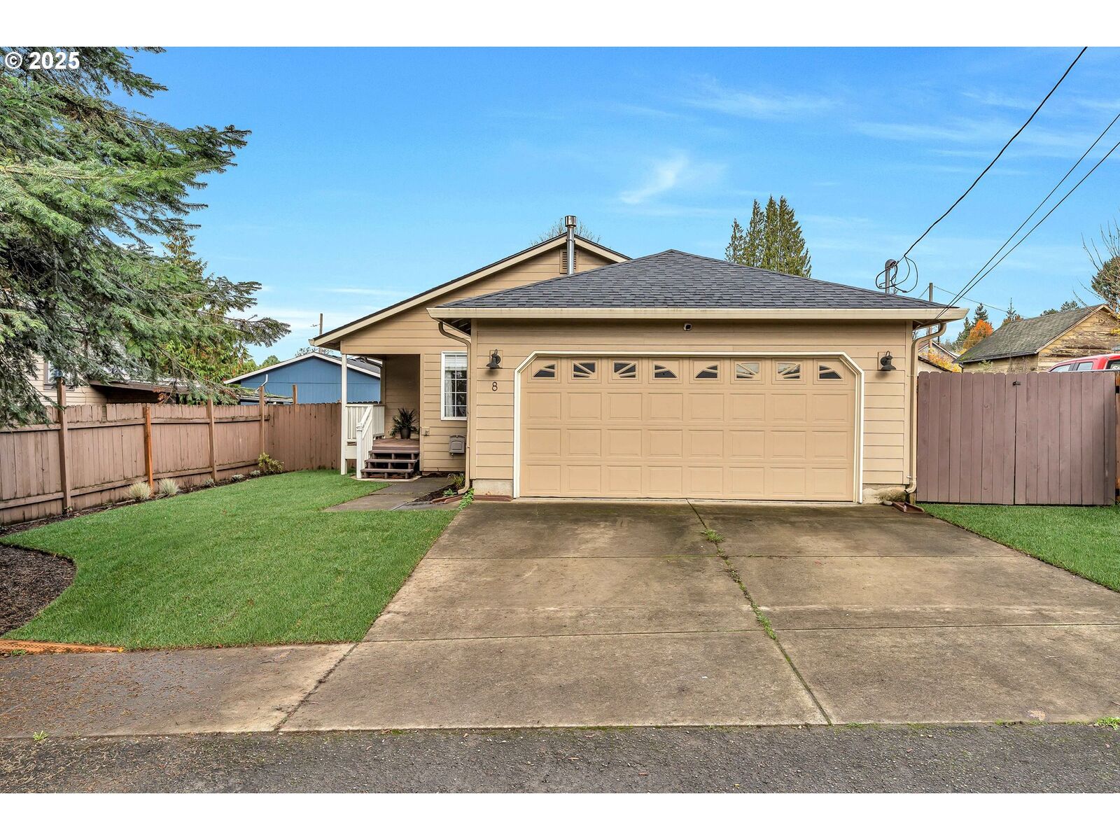 Property Photo: 8 Elm St WA 98642