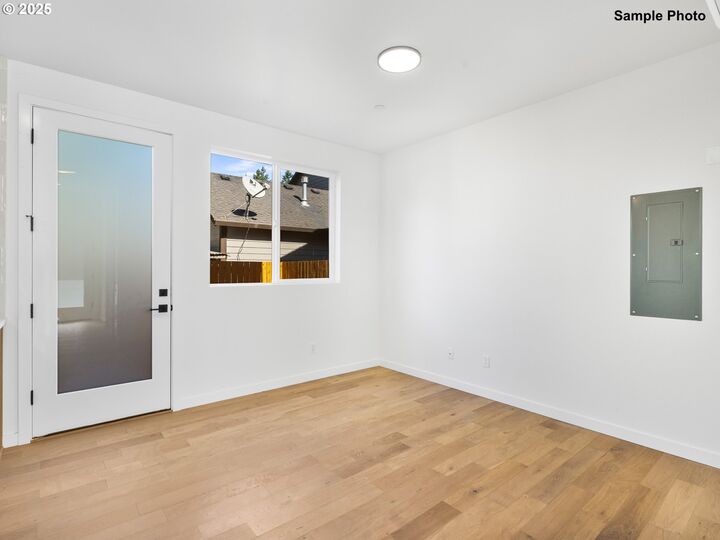 Property Photo: 3276 SE 115th Ave OR 97266