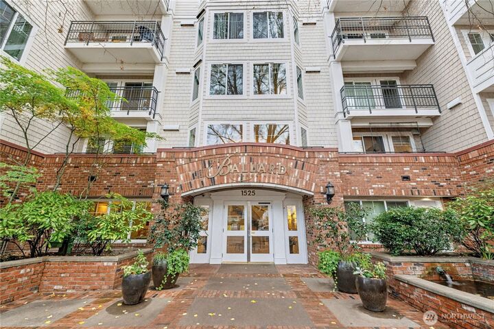 1525 NW 57th Street 631  Seattle WA 98107 photo