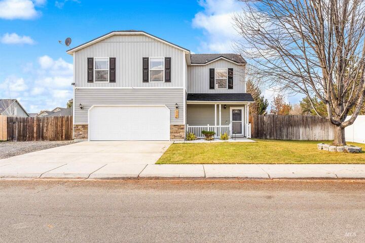 837 S Jake Avenue  Kuna ID 83634 photo