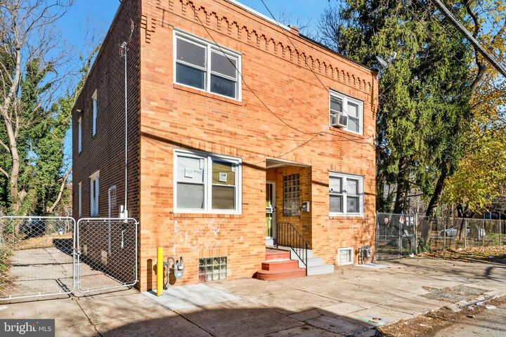 Property Photo: 1281 Jackson Street NJ 08104