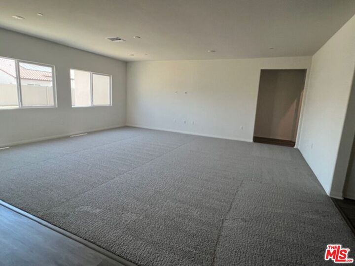 Property Photo:  7318 Chetco River St  CA 93311 