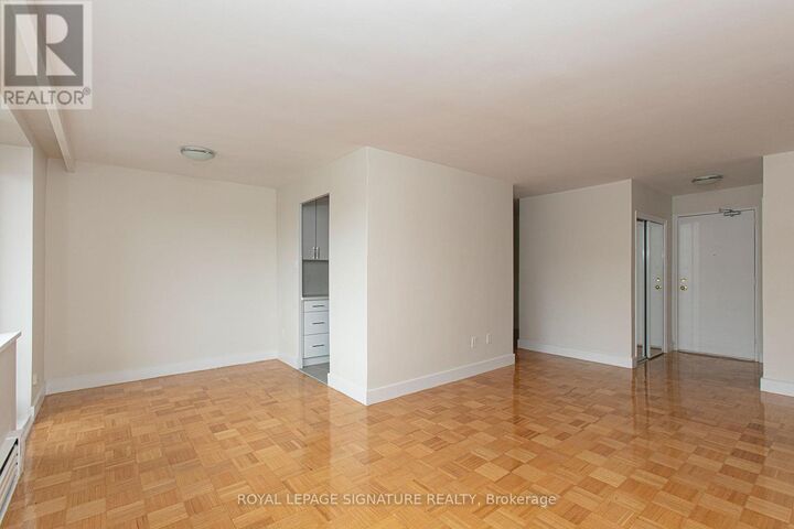 Property Photo:  2 Grandstand Place 409  ON M4H 1E2 