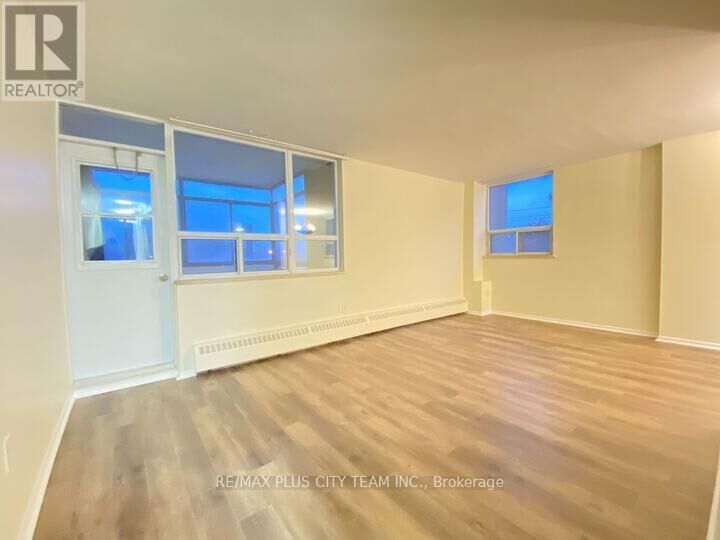 Property Photo: 3311 Kingston Road 311 ON M1M 1R1